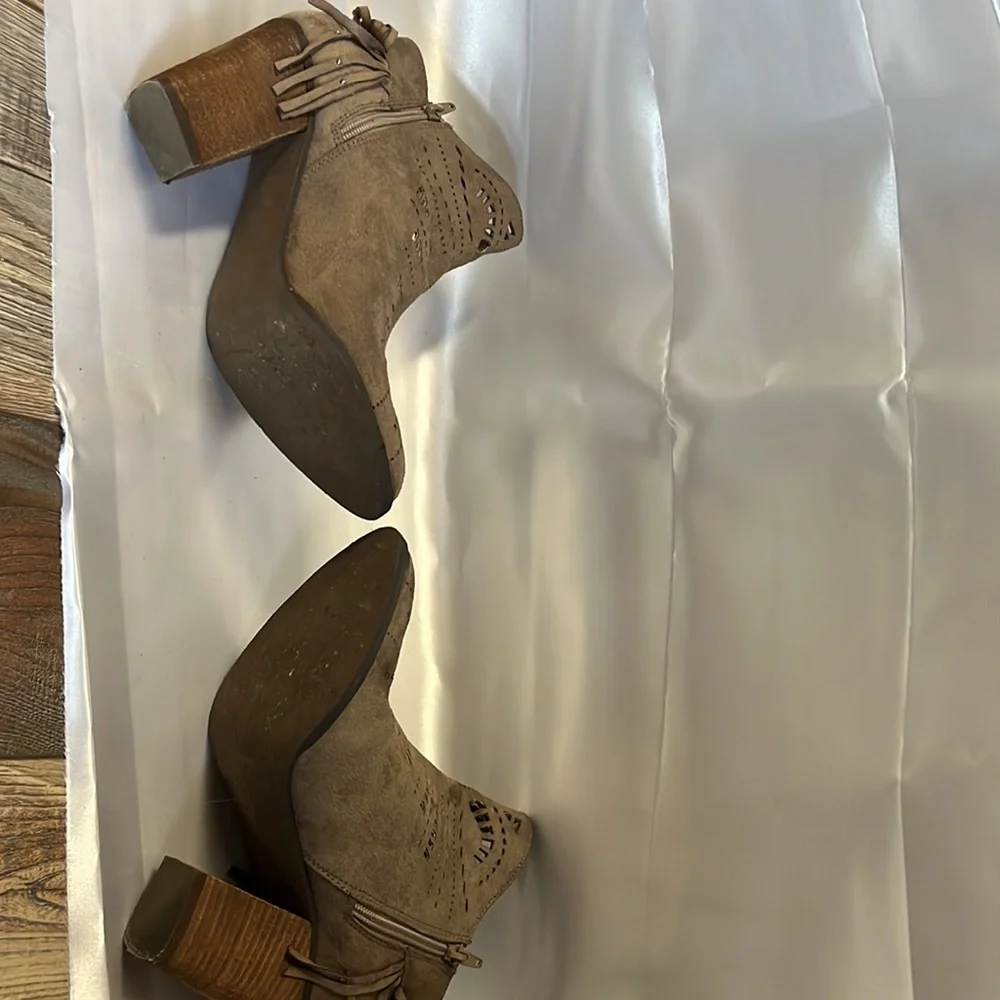Not rated booties size 8.5 worn once